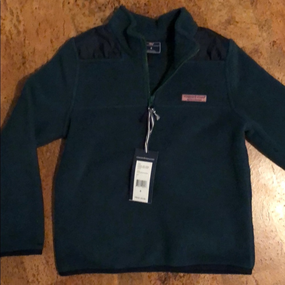 Brand new kids vineyard vines fleece
